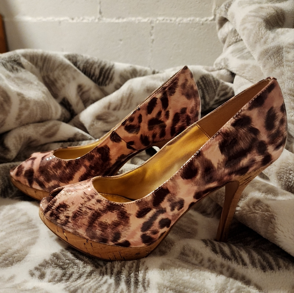 ISOLA HEELS